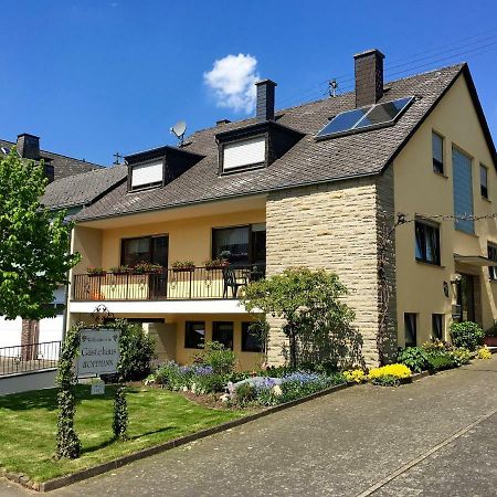 Gastehaus Hoffmann Bed & Breakfast Farschweiler Bagian luar foto