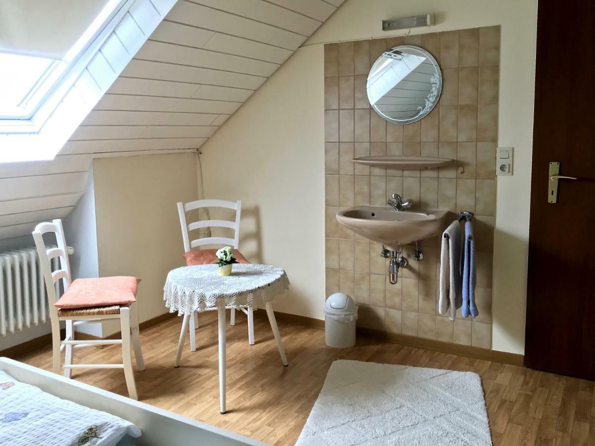 Gaestehaus Hoffmann Farschweiler Bagian luar foto